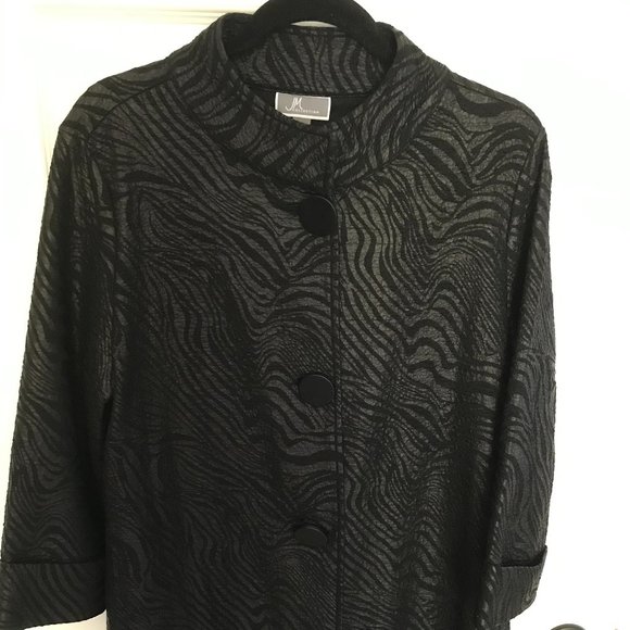 Animal print-Lightweight jacket - Picture 1 of 3